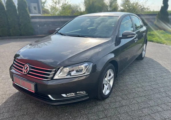 volkswagen passat koszalin Volkswagen Passat cena 47900 przebieg: 137000, rok produkcji 2014 z Koszalin